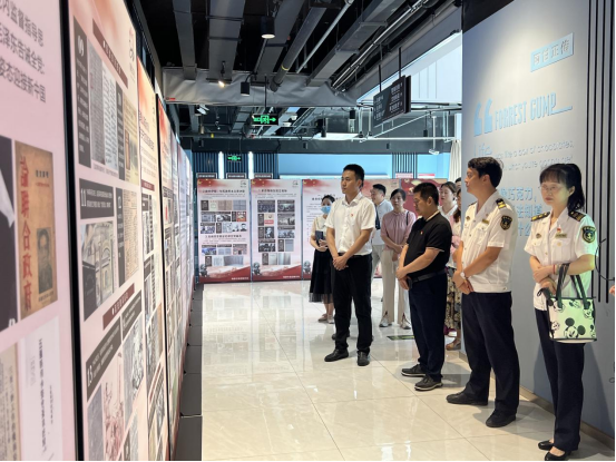 体味“光影里的清风廉政”——党建联盟单位七·一主题活动有新意